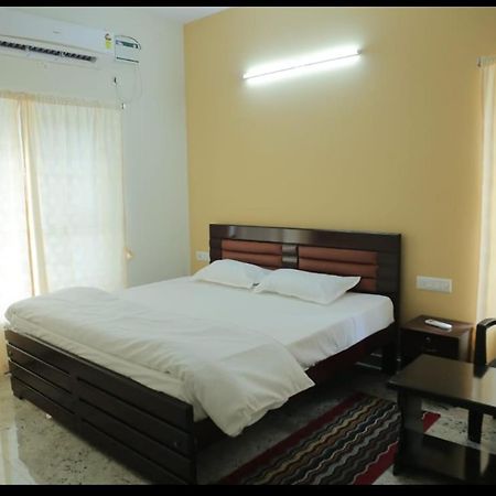 S V Home Stay Tirupati Exterior foto
